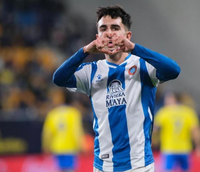 爱游戏娱乐-河套雄鲨队读秒绝平蓬莱山猫队，电竞公开赛上演耐力碾压对手！节奏掌控在手的简单介绍